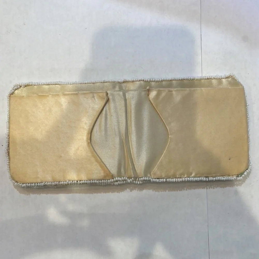 PASTEL BEADED VINTAGE WALLET UNIQUE‎ ONE OF A KIND